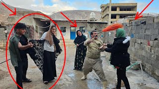 Download lagu Setareh attacks her husband Mirza Ali and his first wife Pari to get her dowry:Mehdi and Hamidehhelp mp3 Download lagu Setareh attacks her husband Mirza Ali and his first wife Pari to get her dowry:Mehdi and Hamidehhelp mp3