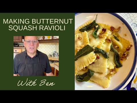 Making Butternut Squash Ravioli / Preparazione dei ravioli di zucca butternut