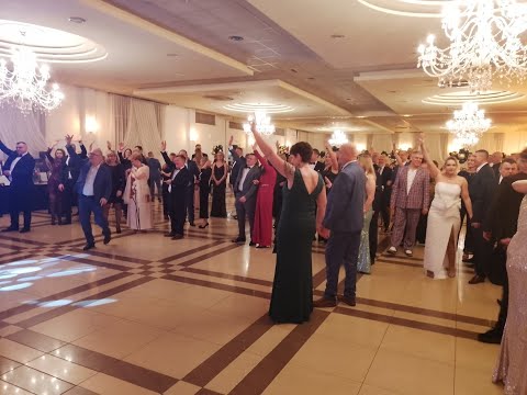  XIV Charytatywny Bal Gminy Suwałki i PSONI. Marian Kutyło z nagrodą