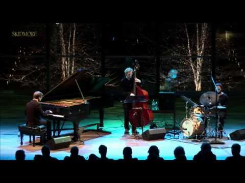 download lagu mp3 mp4 Aaron Parks, download lagu Aaron Parks gratis, unduh video klip Aaron Parks