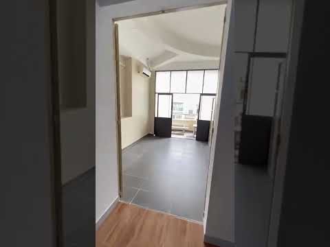 1 bedroom apartment with balcony high floor Phan Dinh Phung street