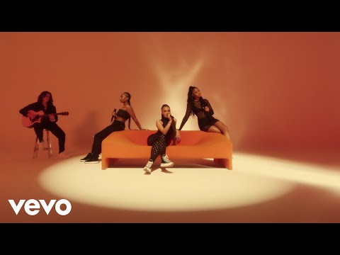 Video thumbnail for Cardboard Box (Acoustic)