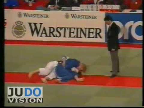 JUDO 1994 European Championships: Claudia Zwiers (NED) - Elena Kotelnikova (RUS)