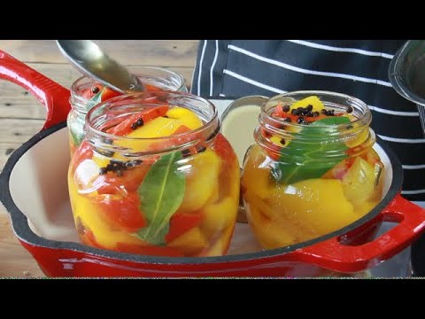 PEPERONI IN AGRODOLCE conserva di peperoni nei vasetti