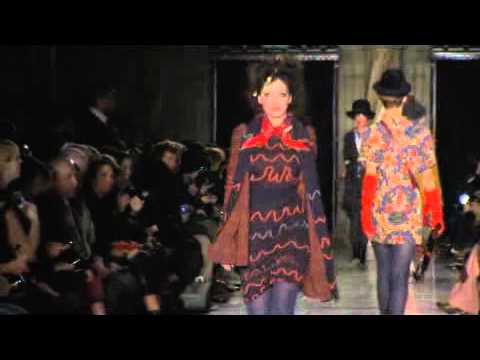 VIVIENNE WESTWOOD "RED LABEL" WOMEN FW 11-12 LFW Part 1