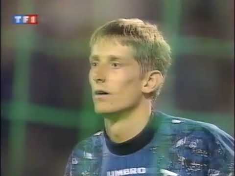 Liga de Campeones 96/97: Auxerre 0-1 Ajax (11/09/1996). Narración en francés.