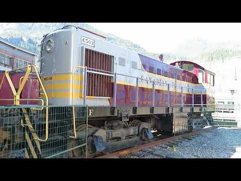 A visit to the home of the Railway Museum of BC in Squamish, Canada; with a model railway event too