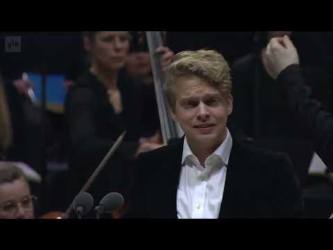 Hugh Cutting performs "Erbarme dich mein Gott" from Bach's St Matthew Passion Thumbnail
