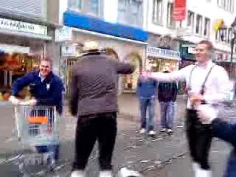 Rödelseer Einkaufwagencrash