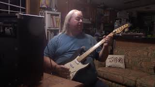 Video thumbnail for 1991 USA Peavey Predator Quick Look and Review by VACUUM TUBES AND GUITARS