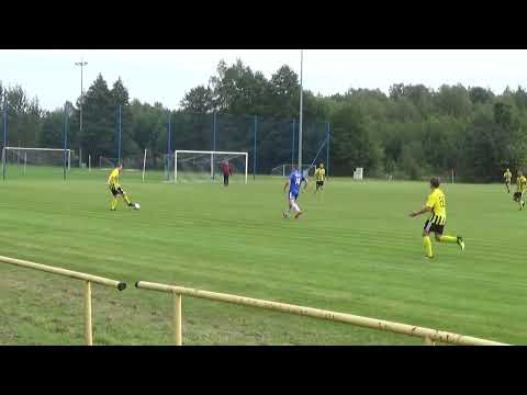 Relax - UKS Borzęcin  1 - 1