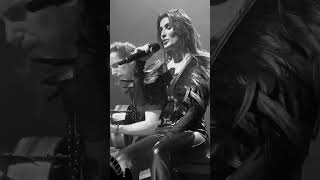 Malú - Oye #malú #Oye #atodosi #touratodosi  #artista #concierto #concert #musicaenvivo #music
