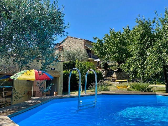 CD995 Near Panicale, cottage with garden and pool