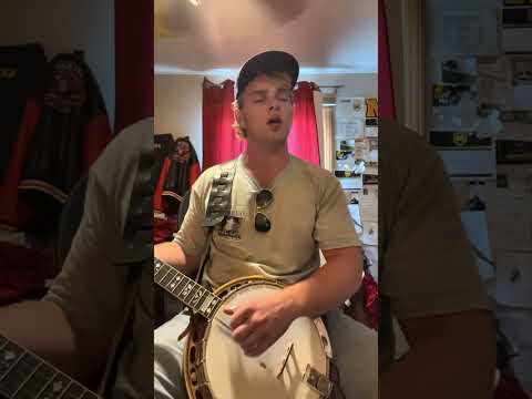 Julie Ann on banjo #bluegrassmusic #banjo #music