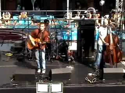 Evan McHugh - Beyond the Boulevard