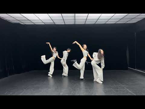 NAVILLERA(나빌레라) - ‘NO LIMIT’ Dance Practice (LIVE ver.)