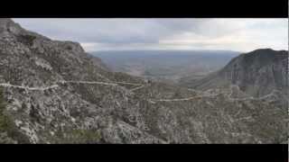 preview picture of video 'Hunter Peak in Guadalupe Mountains'