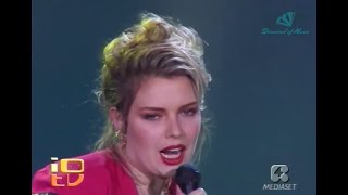 Kim Wilde - It&#39;s Here - (Italian TV) Azzurro 1990 (HD)