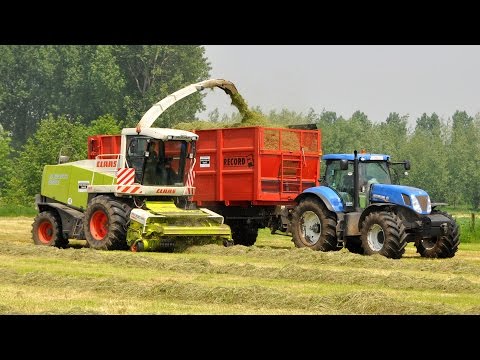 Loonwerken Van Hulle - Claas Jaguar 890 Speedstar - gras hakselen