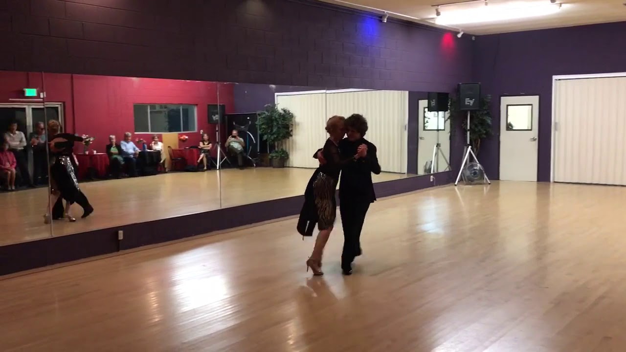 Argentine Tango Vals  Pablo Gomez and Ludmila  Srnkova    www.tangonation.com   9/10/2010