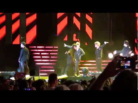 MBLAQ - Oh Yeah (Seungho's Backflip) ~[K-Pop Music Festival Sydney]~ (Fancam) Part 3/3 [HD]