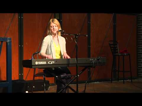 Darrelle London Live