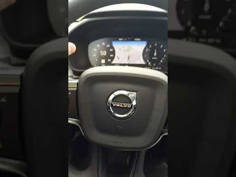 My review of a 2021 Volvo xc40 T5 R-Design all wheel drive..
