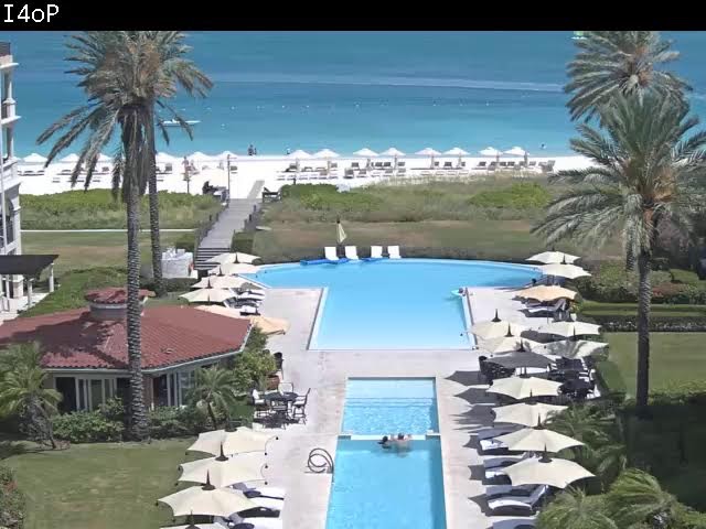 Live webcam view of Piscina del Somerset y Grace Bay