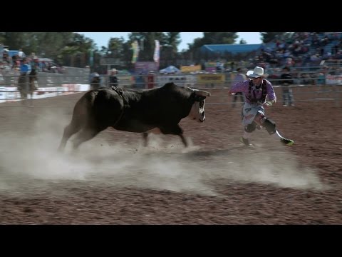 Pro Rodeo bullfighter Dusty Tuckness