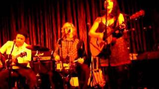 Empty Hangers - Anny Celsi, Nelson Bragg