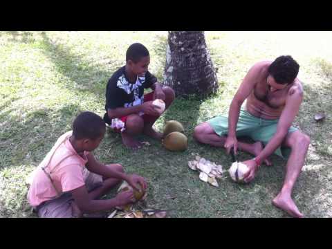 Raz Bin Sam & The Lion I Band, Vanuatu - Coconut Session