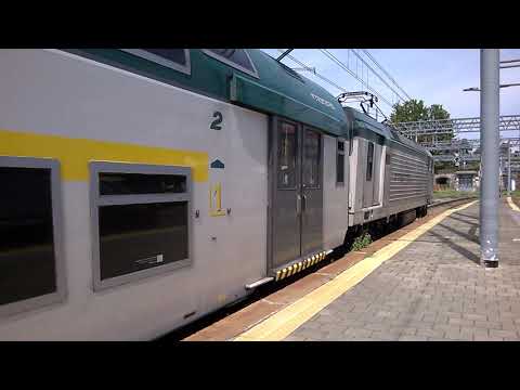 E464 409+5 2 piani Trenord con prima classe - Monza - 16/08/2019