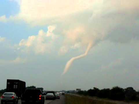 Tornado - Rice, Texas 2010  Part 5 0f 5