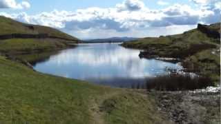 preview picture of video '18th March 2012 - Alcock Tarn above Grasmere - finally arriving at the Tarn'