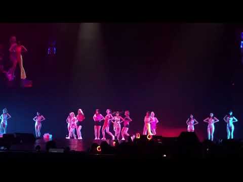 190713 TWICE(트와이스) perform Fancy Remix at TWICELIGHTS In Singapore