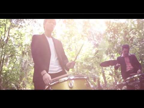 SADA BORNEO - Hallan Hashim and Friends (Official Music Video)