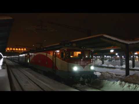 IR 1643 Bucuresti Nord Beclean pe Somes  in dubla tractiune EA 247 si EA 295