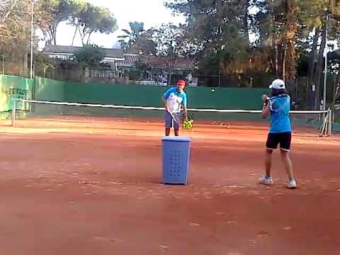 TGA tennis. Javier Fernandez coach y maria berlanga 9 años.