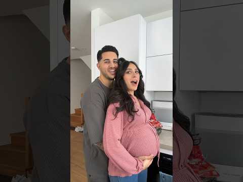 Cala didn't expect that 😂 In*sta: die_togs #marriage #foryou #fy #pregnant #pregnancy