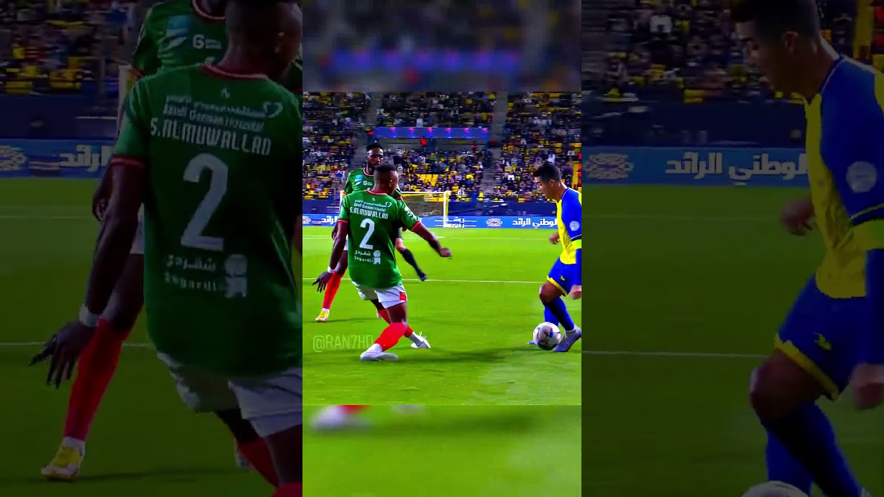 When Ronaldo cooks defenders 🔥