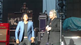 Michael Tait Joins Audio Adrenaline On-Stage at Soulfest 2013
