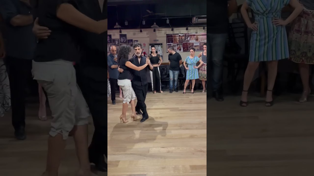 Video thumbnail for Natalia Games y Gabriel Angio, Secuencia con Bandera #1