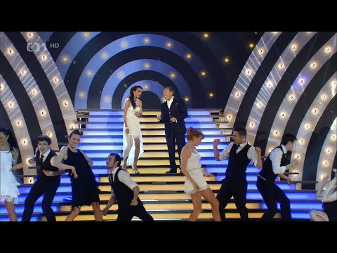 Dasha & Karel Gott   Je Nebezpecne Dotykat Se Hvezd
