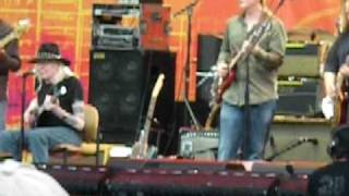Derek Trucks,Johnny Winter and Warren Haynes at Crossroads 2010