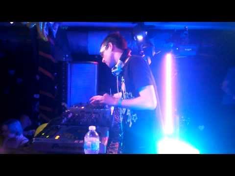 Dain-Ja at Jurassic Beats 2 (02/15/10)