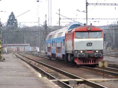749 006 na čele os 9063 - Praha Krč příjezd - 13.2.2011.