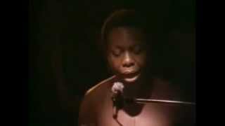 Nina Simone: Mississippi Goddam / Moon Over Alabama (medley)