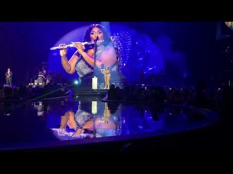 Lizzo Plays Crystal Flute special tour