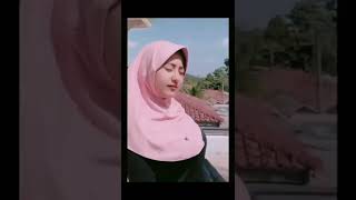 Download lagu ukhti jilbab pink yang meresahkan mp3