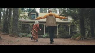 Ed Sheeran - Hearts Don&#39;t Break Around Here [MUSIC VIDEO]